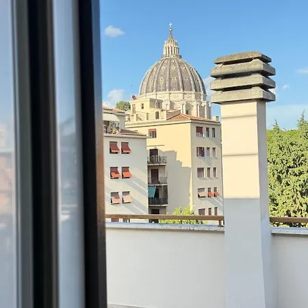 Rooftop View St Peter By Dama Appartement Rome